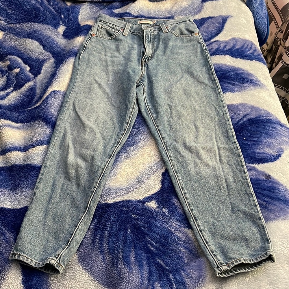 High Waisted Mom Jean